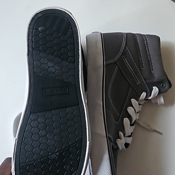 Airwalk gray Men  shoes sneakers high top Size 8.5 - Picture 6 of 9